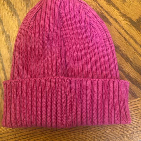 Supreme overdyed beanie Magenta Pink SS20 - Picture 3 of 3